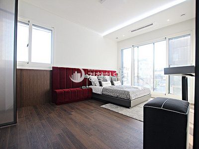 테라스가 끝내주는 품격있는 빌라 썸네일 8