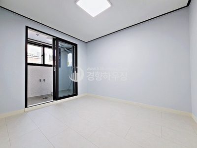 테라스가 끝내주는!! 초역세권 빌라 썸네일 8